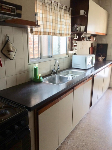 Imagen 11 de 14 de Venta De Casa En Burzaco