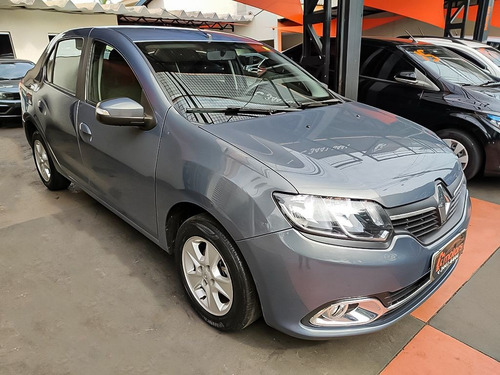Imagem 2 de 11 de Renault Logan 1.6 Dynamique 8v 2015