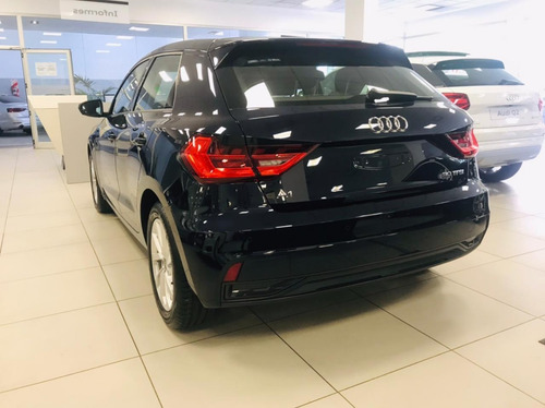 Imagen 6 de 15 de Nuevo Audi A1 A3 Sporbtack 1.0 Tfsi Stronic 2021 A4 A5 Q2 Q3