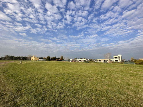Lote En Venta En Chascomus Barrio Cerrado Puerto Chascomus