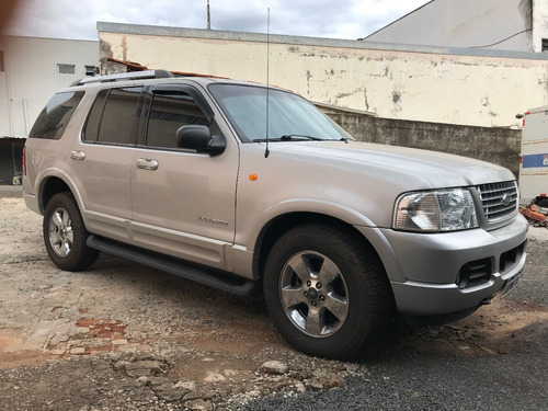 Ford Explorer 2005