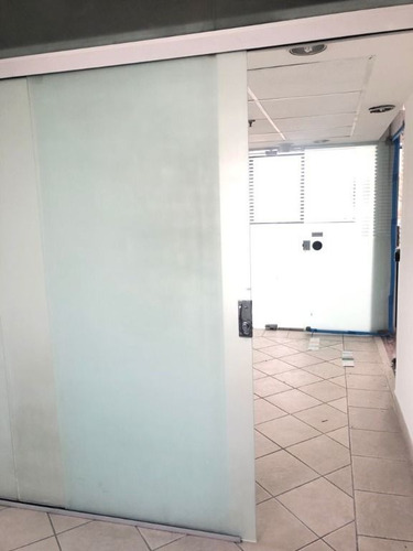 Imagem 14 de 20 de Excelente Sala Comercial (térrea) Para Locação No Edifício Centro Empresarial Barueri - Confira! - Sa0771