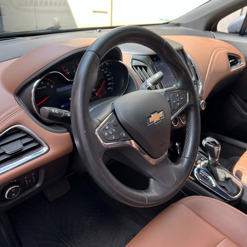 Chevrolet Cruze 1.4 Premier Sedan