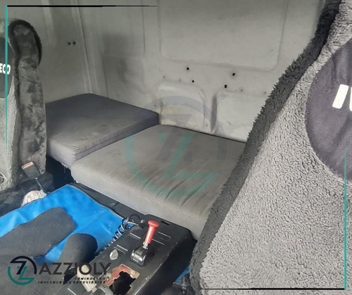 Imagem 4 de 15 de Iveco Eurotech 6x2 Cavalo