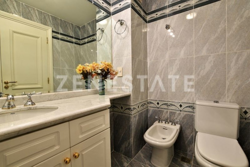 Venta De Apartamento 3 Dormitorios En Playa Mansa,