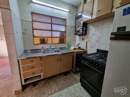 Imagen 4 de 17 de Casa Planta Alta En Venta De 2 Dormitorios En Barrio Parque