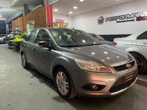 Imagen 2 de 19 de Ford Focus Exe 1.6 Gnc 2012