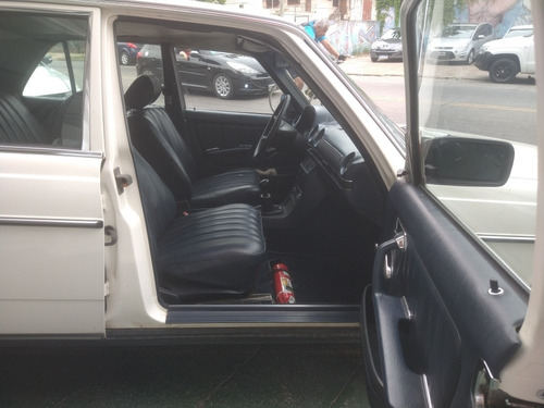 Mercedes-benz 230 1983 2.3 E