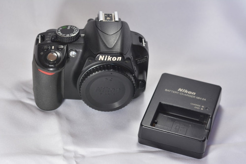 Nikon D3100 (não É D3000 D3200 D3500 D5000 ) + Lente 18 55