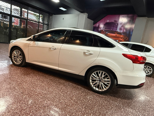 Ford Focus III 2.0 Se Plus Mt