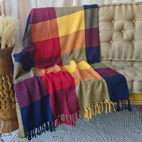 Manta Para Sofá Cama Gigante Decorativa Protetora Colorida Desenho Quadriculada