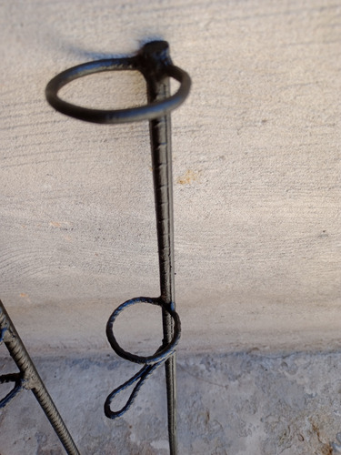 Soporte Para Caña De Pescar Hierro Pintado 57 X 4 Cm. (Usado)