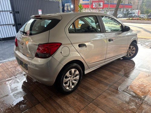Chevrolet Onix 1.0 Joy 5p