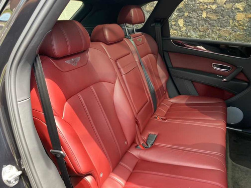 Imagen 11 de 15 de Bentley Bentley Bentayga