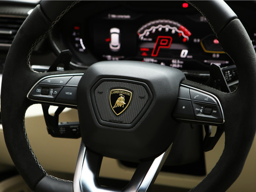 Lamborghini Urus 4.0 V8 TURBO GASOLINA LP650-4 AUTOMÁTICO