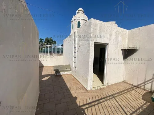 Casa En Venta En Tabachines Zapopan
