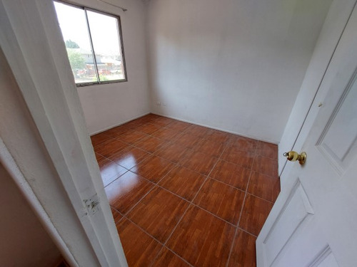 Av Las Torres / M A Matta C_422754