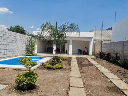 Imagen 3 de 12 de Casa Sola En Venta Magisterial Tetelcingo