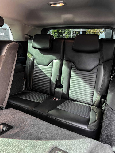 Imagen 11 de 18 de Jeep Commander 2022 2.0 Td380 At9 4x4 7pas Limited