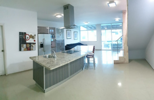 Imagen 4 de 12 de C21 Inmoservi Br Ofrece En Alquiler Vacacional Casas Bote Sector B