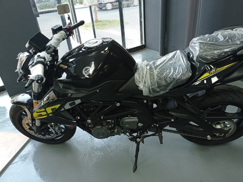 Imagen 6 de 15 de Benelli Tnt 600i