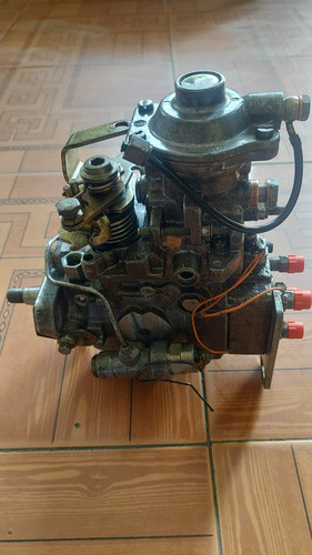 Bomba De Inyección Ford Cargo 815 Motor Comin 4bt Original