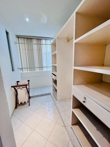 Departamento En Condominio El Mar, Col. Mocambo, Veracruz