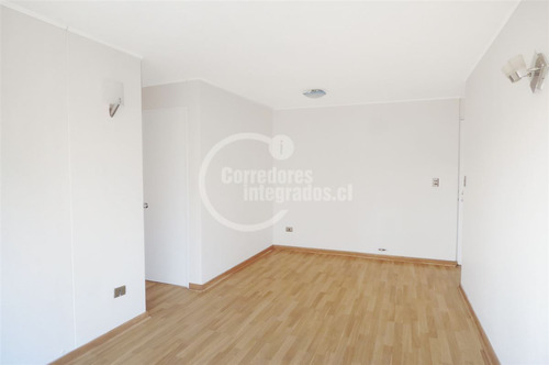 2 Dorm.2 Baños. En Barrio Los Ingleses - Valparaíso