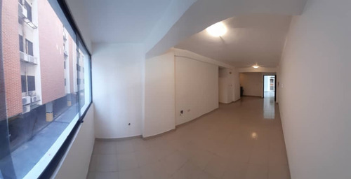 Imagen 5 de 19 de Fernando Guerrero Vende Apartamento En Tazajal Res Araguaney Suites