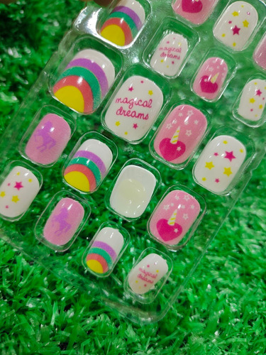 Imagen 7 de 8 de Set De Uñas Postizas Para Niñas Con Pega