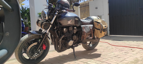 Motor 750, Modificada A Cafe Racer, Plomo Oscuro, Llantas Nu