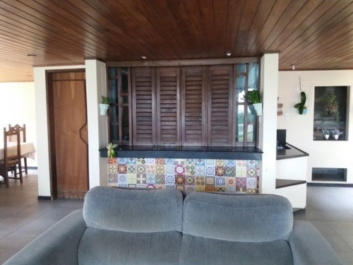 Imagem 13 de 20 de Casa 6 Quartos Aracaju - Se - Atalaia - 8002