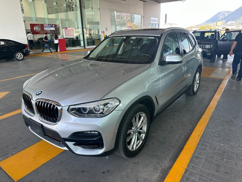 BMW X3 2.0 sDrive20iA At