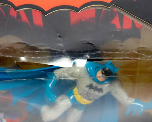 Batman Classic Batman Edition #1 Bob Kane Golden Toys (Usado)
