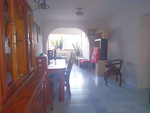 Vendo Apartamento 86m2 Puente Hierro 3903