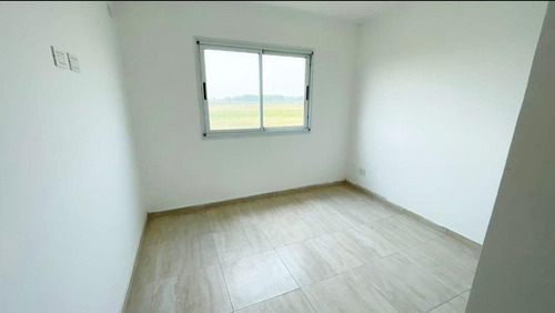 Imagen 6 de 11 de Venta Departamento Tres Amb En Casuarinas De Canning Premium