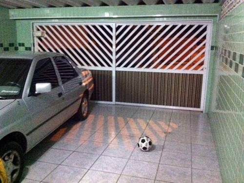 Imagem 1 de 20 de Casa Terrea Em São Vicente, Ampla, 2 Dorm, 1 Suíte, 2 Vagas De Garagem! - Hm1563