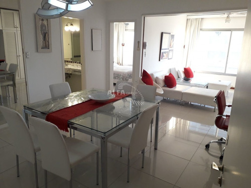 Imagen 17 de 30 de Apartamento En Venta, Edificio A Metros De Playa Brava