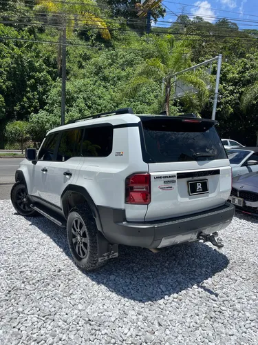 Toyota Land Cruiser Prado 2.4 First Edition At8