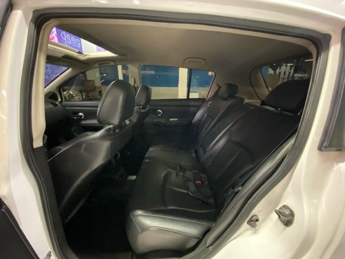 Nissan Tiida Tiida 1.8 SL 16V FLEX 4P MANUAL