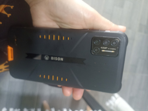 Umidigi Bison 2021 128gb Dual Sim 8gb Ram 48mpx Cyber Yellow (Usado)