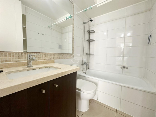 2 Dorm, 2 Baños, 1 Estac Y 1 Bodega, San Miguel