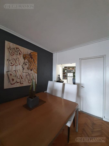 Imagen 3 de 16 de 3 Ambientes Apto Profesional O Vivienda - Piso Alto Con Mucha Luz Y Sol.
