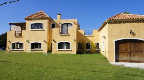 Imagen 3 de 30 de Casa En Venta -