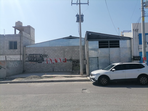 Bodega En Venta San Jose El Alto Los Huertos Querétaro