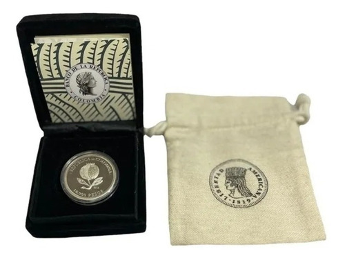 Moneda 10000 Pesos Bicentenario Colombia + Estuche De Lujo