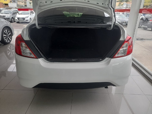 Imagem 8 de 8 de Nissan Versa 1.6 16v Flex S 4p Manual