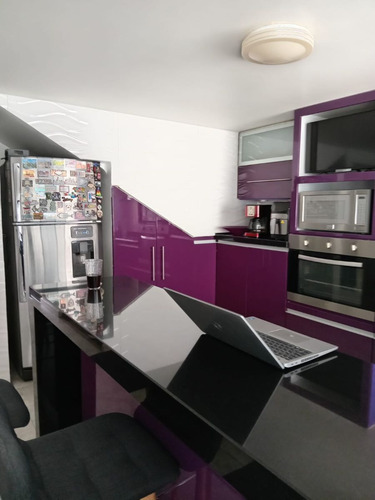 Casa Remodelada En Condominio En Venta En Circuito Pintores, Cd. Satélite!!
