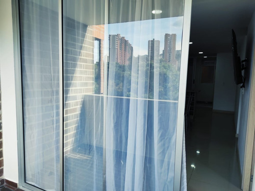 Imagen 10 de 25 de Apartamento Amoblado 2 Habitaciónes Por Días En Medellín Calasanz