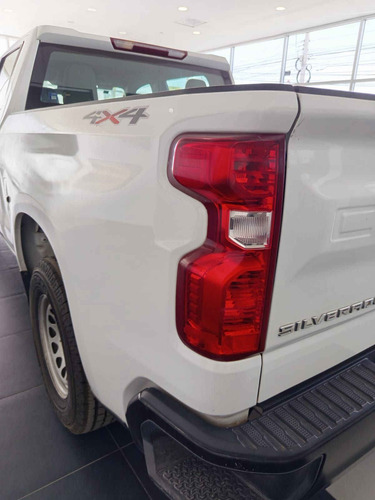 Chevrolet Silverado 5.4 2500 Doble Cabina Ls 4x4 At